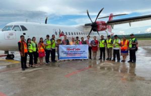 Bandara El Tari Kupang Apresiasi Penumpang Pada Awal Tahun