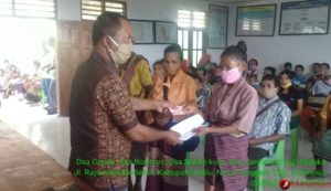 Desa Nauke Kusa Salurkan BLT Kepada 163 KK