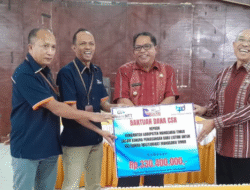 Bank NTT Bantu Pasang Listrik Bagi Warga Kurang Mampu di Matim