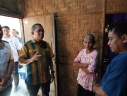 Gubernur NTT Pasang Listrik Gratis Buat Warga di SBD